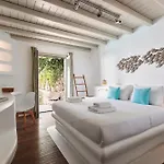 Willa Daedalus - Luxe Hilltop Escape With Infinity Pool, Jacuzzi & Panoramic Sea Views
