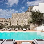 Willa Daedalus - Luxe Hilltop Escape With Infinity Pool, Jacuzzi & Panoramic Sea Views *