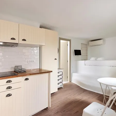 Вилла Daedalus - Luxe Hilltop Escape With Infinity Pool, Jacuzzi & Panoramic Sea Views Elia (Mykonos)