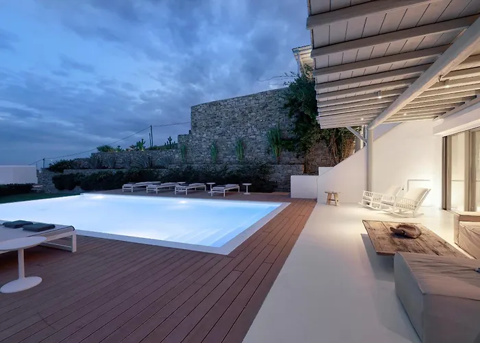 Daedalus - Luxe Hilltop Escape With Infinity Pool, Jacuzzi & Panoramic Sea Views