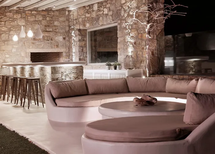 Daedalus - Luxe Hilltop Escape With Infinity Pool, Jacuzzi & Panoramic Sea Views Elia (Mykonos)